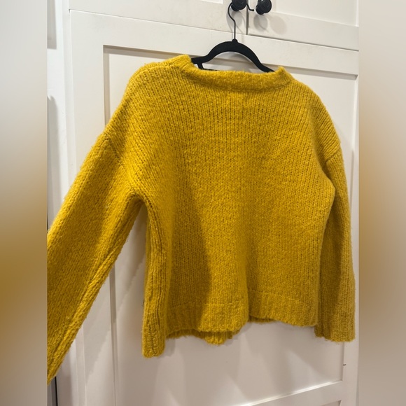 Maeve Yellow Cardigan with Rabbit Design Anthropologie - Picture 6 of 9